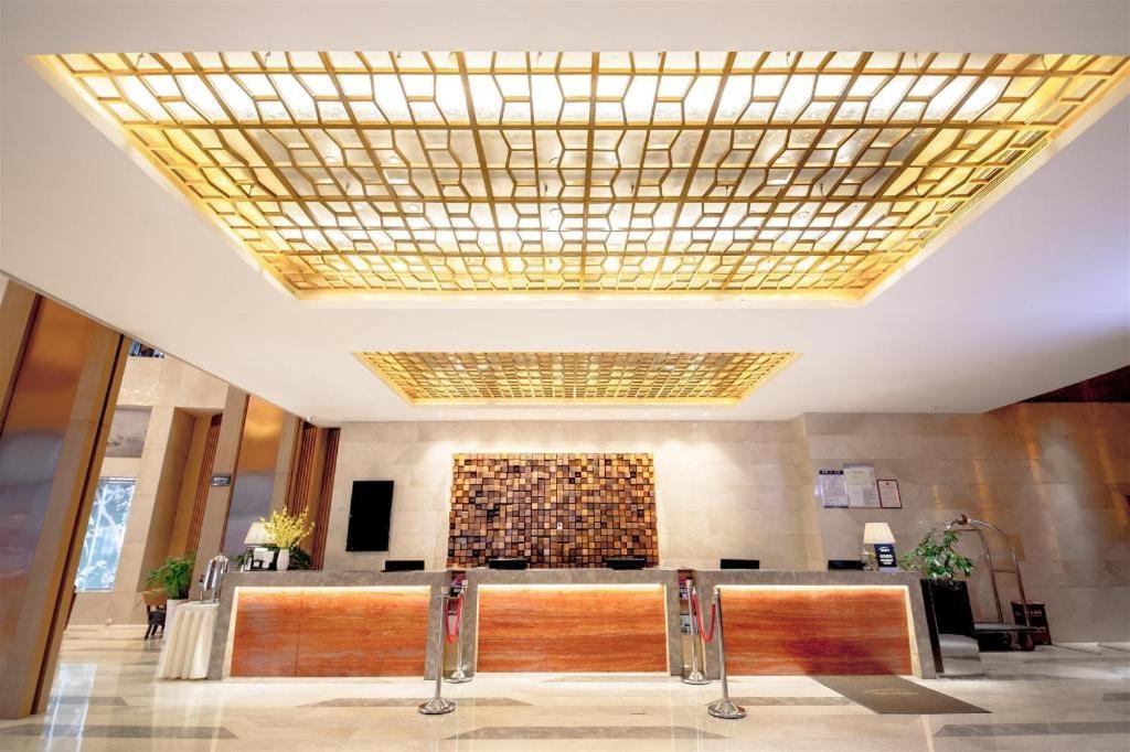 Yueyang Grand Skylight Hotel Екстер'єр фото